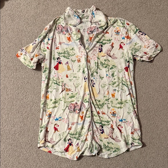 Posh Peanut Disney Snow White Womens Pajama Set - Picture 3 of 7
